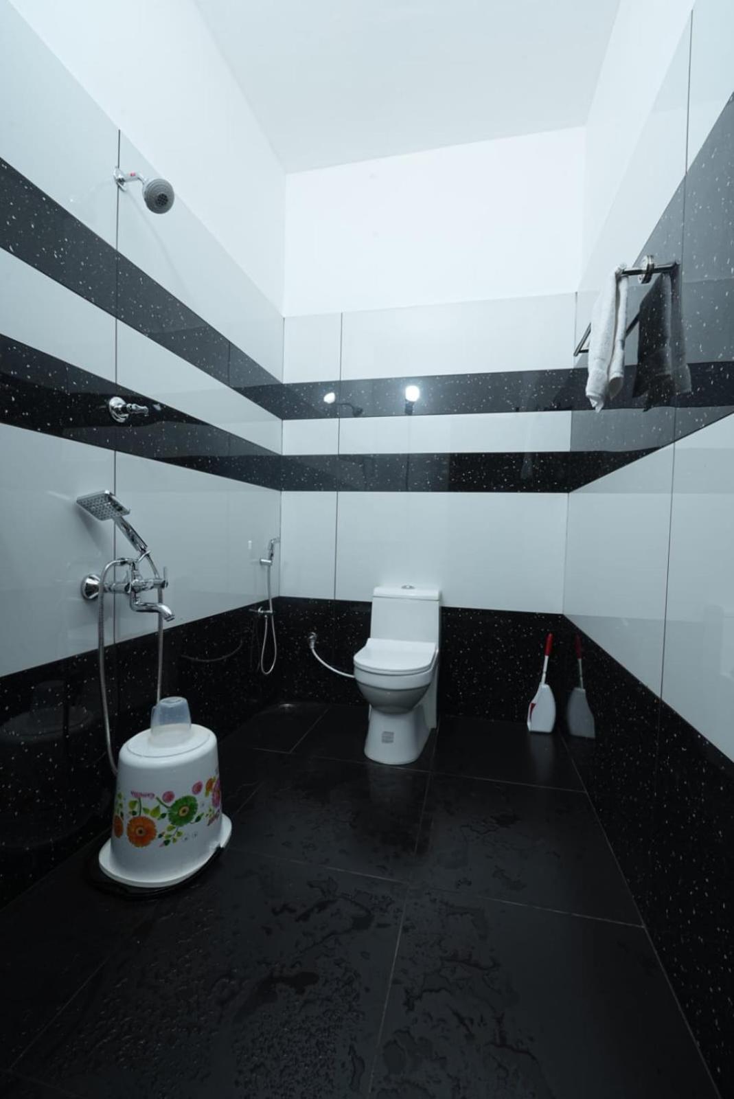 ורקלה Villa Mantraa מראה חיצוני תמונה